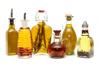 EDIBLE COOKING OILS & NATURAL COLD PRESSED BLACK SEED & CENTAURY SAFFLOWER OILS